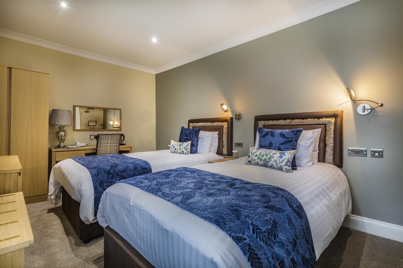 The Golden Lion Hotel, St Ives, Cambridgeshire セント・アイヴス エクステリア 写真